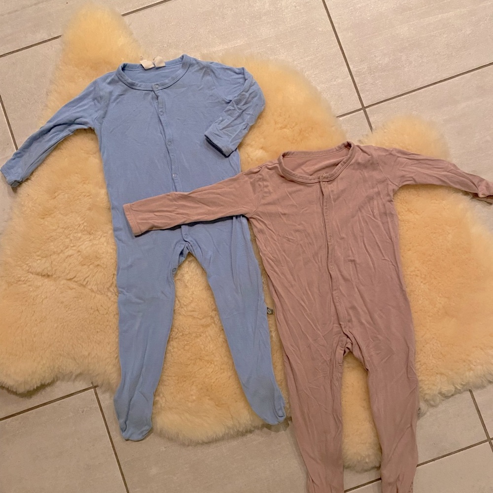 Kyte Baby - set of Snap Footies